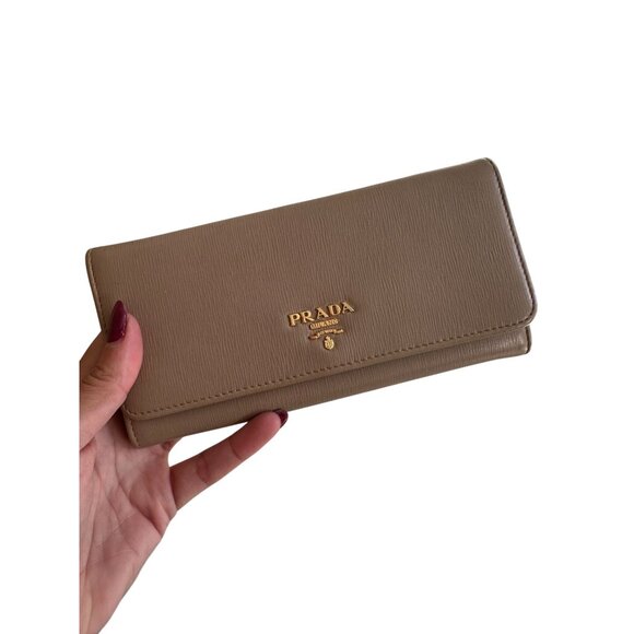 PRADA Cammeo Camel Saffiano Leather Clutch Long Wallet - Picture 3 of 11